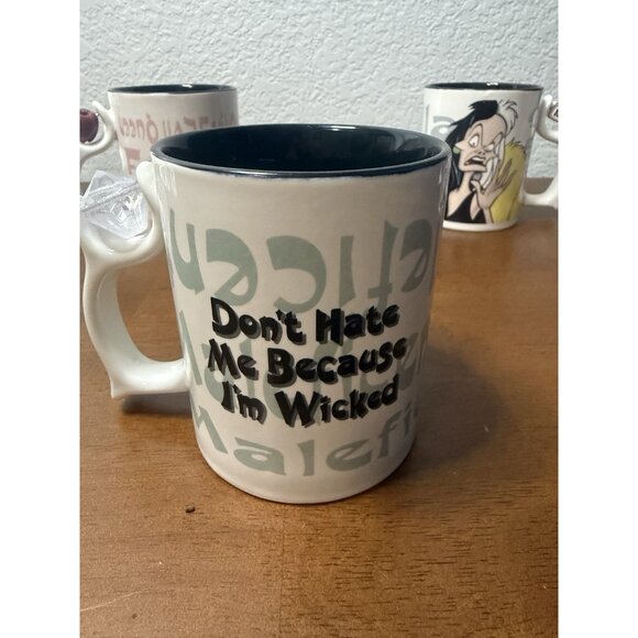 Walt Disney World RARE Disney Villain Mug With Charm Ursula Cruella x4